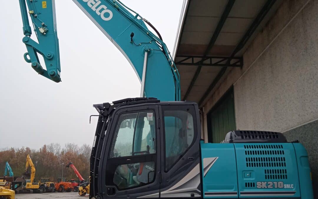 KOBELCO SK210